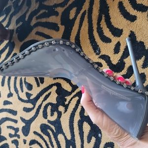 Steve Madden clear Grey jeweled ahoes